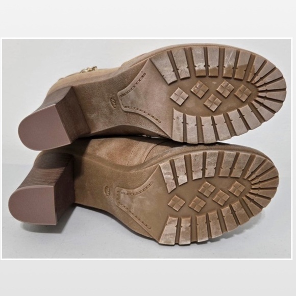 New G Guess Boots Womens Size 10 Heels Lace Up Combat Tan Gold Zipper Accent NWT - Picture 12 of 15